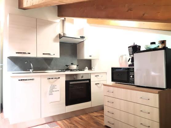 Casa vacanza Zaira&Claudio Pianello Del Lario Esterno foto